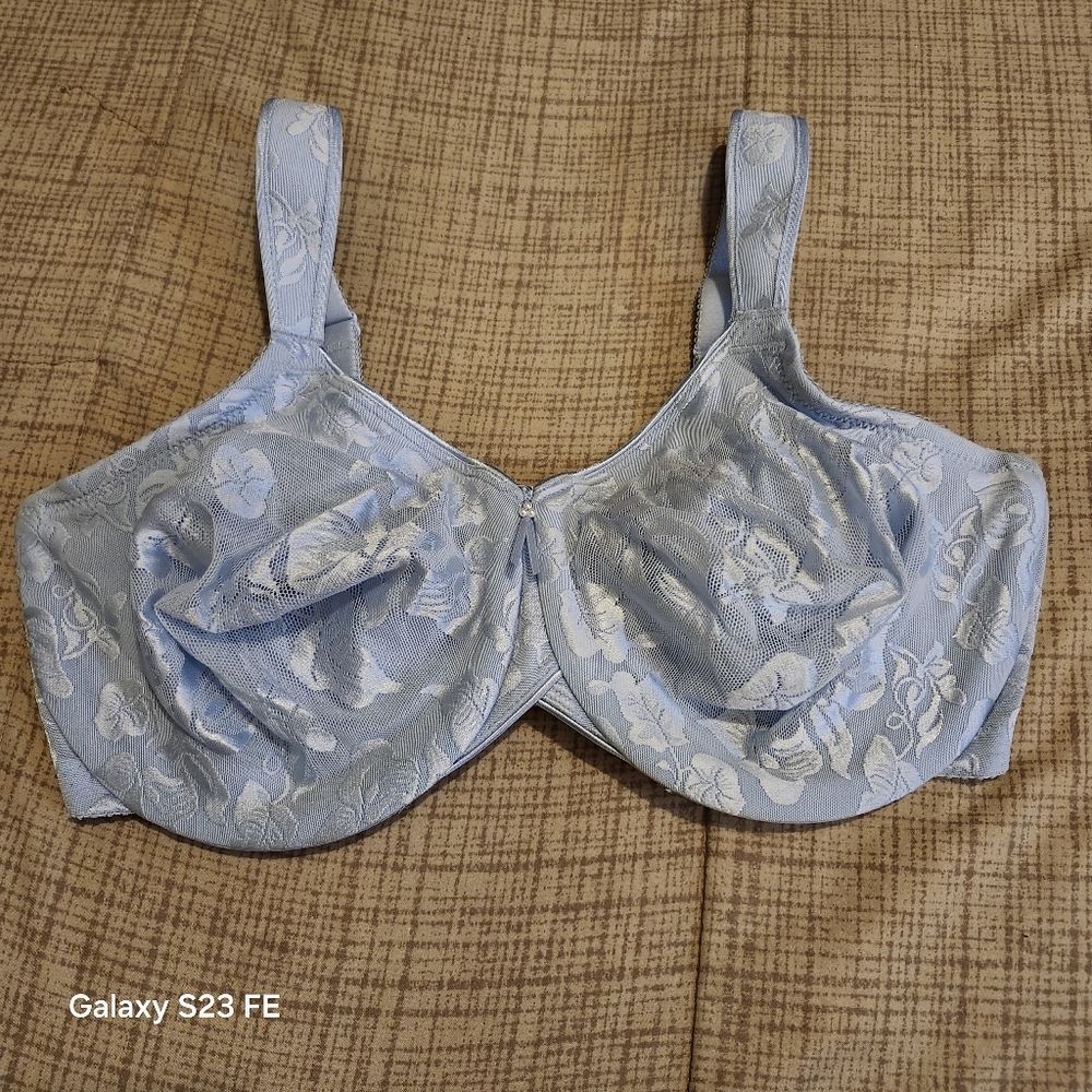 Wacoal Awareness Full Figure Seamless Underwire Bra 85567 Size 38DD Powder Blue